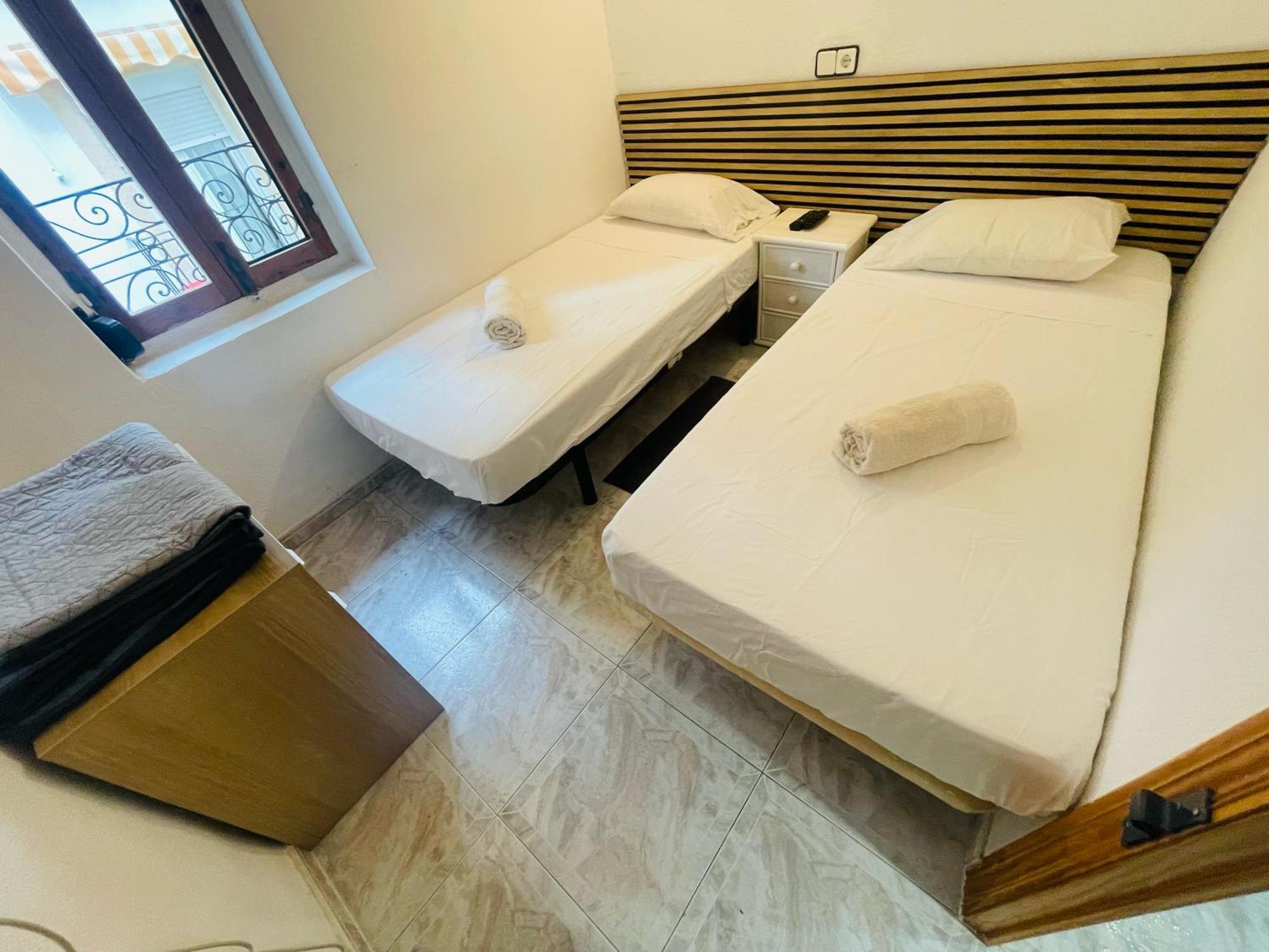 Alex Apartments بينايدورم المظهر الخارجي الصورة